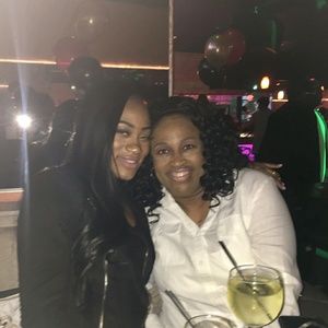 Meet your Posher, Romina